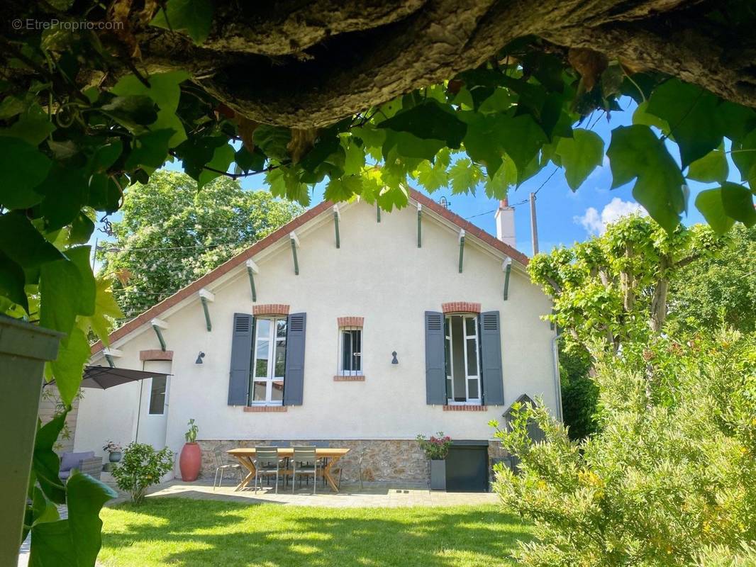 Maison à RUEIL-MALMAISON