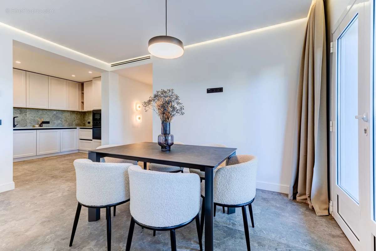 Appartement à VILLEFRANCHE-SUR-MER