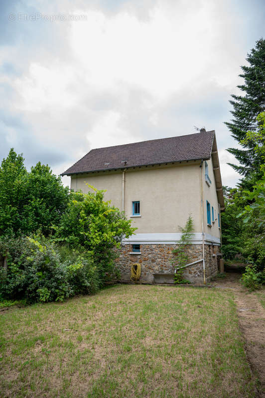 Maison à CHEVREUSE