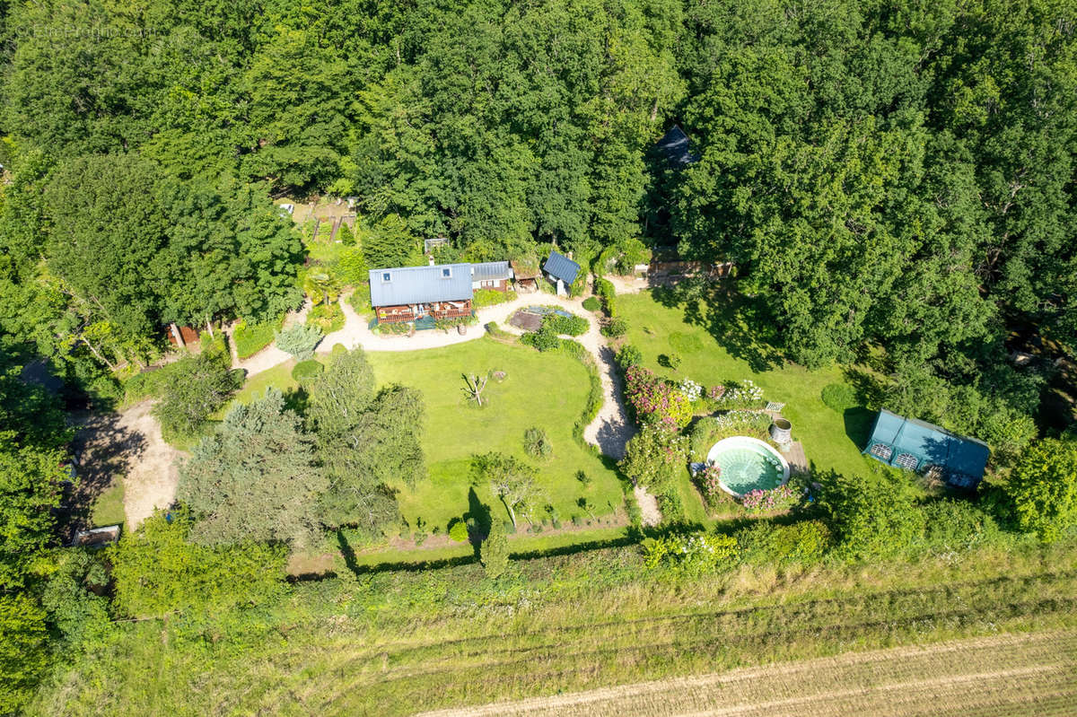 Maison à CHEVREUSE