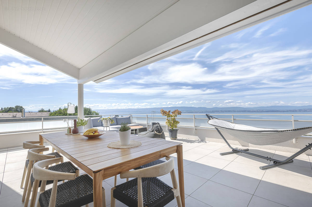 Appartement à EVIAN-LES-BAINS