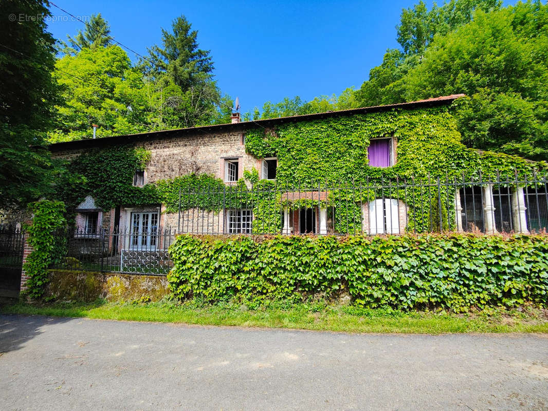 Maison à LES ARDILLATS