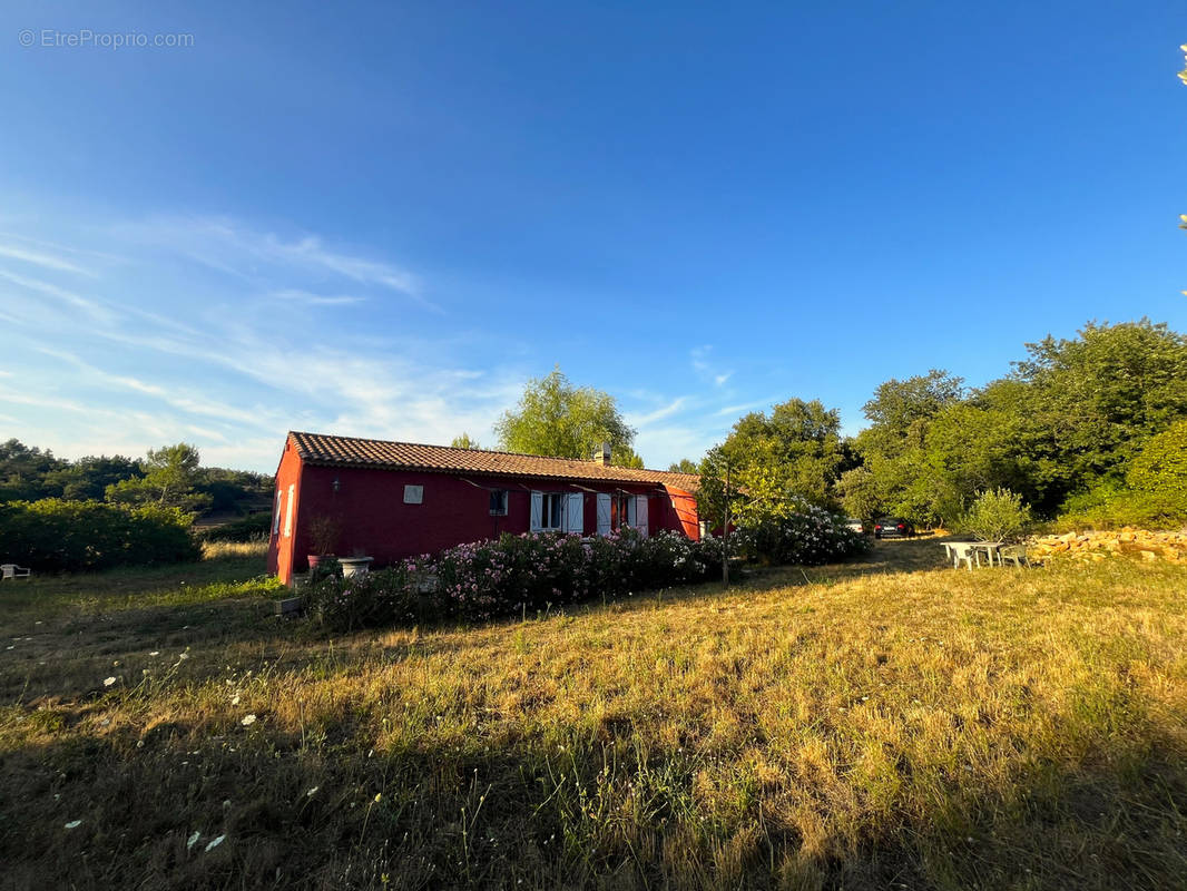 Maison à TOURVES