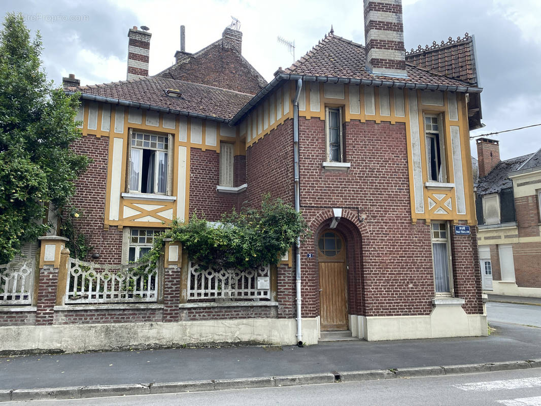 Maison à ORIGNY-SAINTE-BENOITE