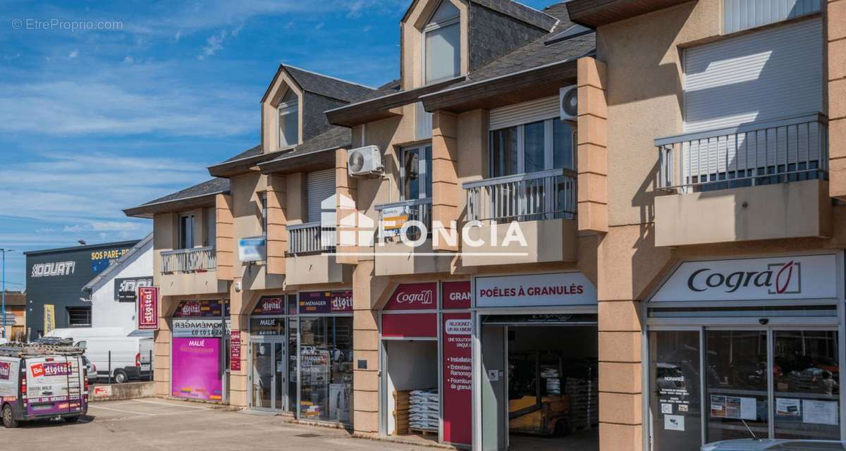 Appartement à ONET-LE-CHATEAU