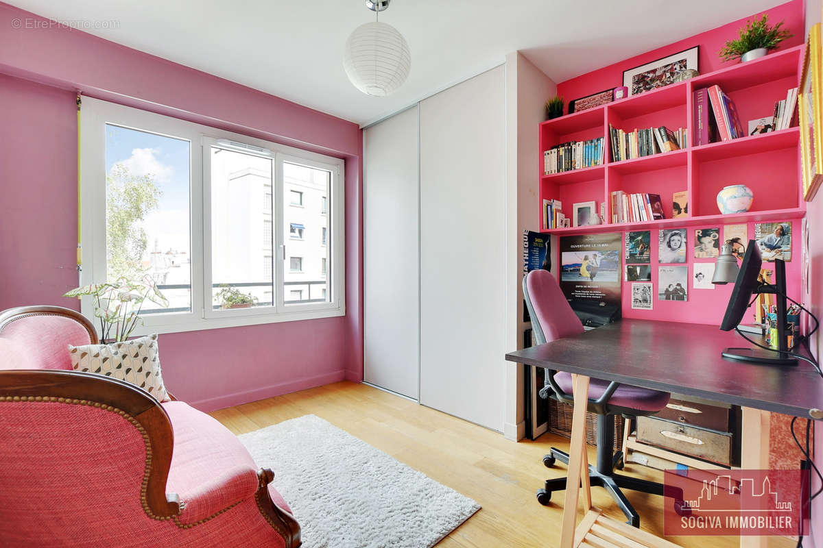 Appartement à PARIS-12E