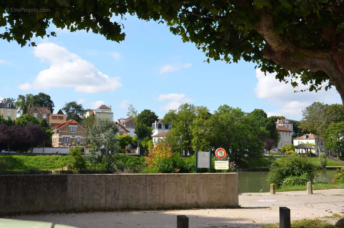 Appartement à CHAMPIGNY-SUR-MARNE