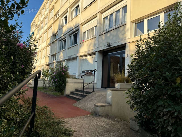 Appartement à CHAMPIGNY-SUR-MARNE