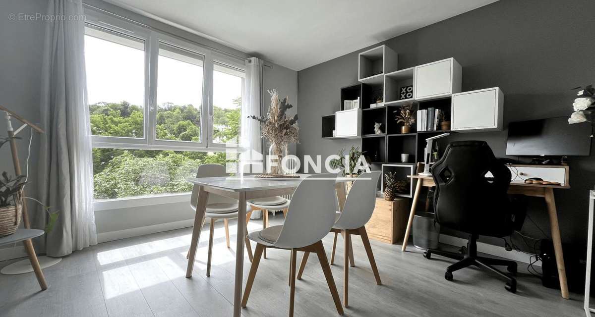 Appartement à RUEIL-MALMAISON