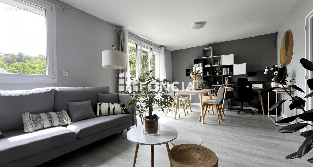 Appartement à RUEIL-MALMAISON