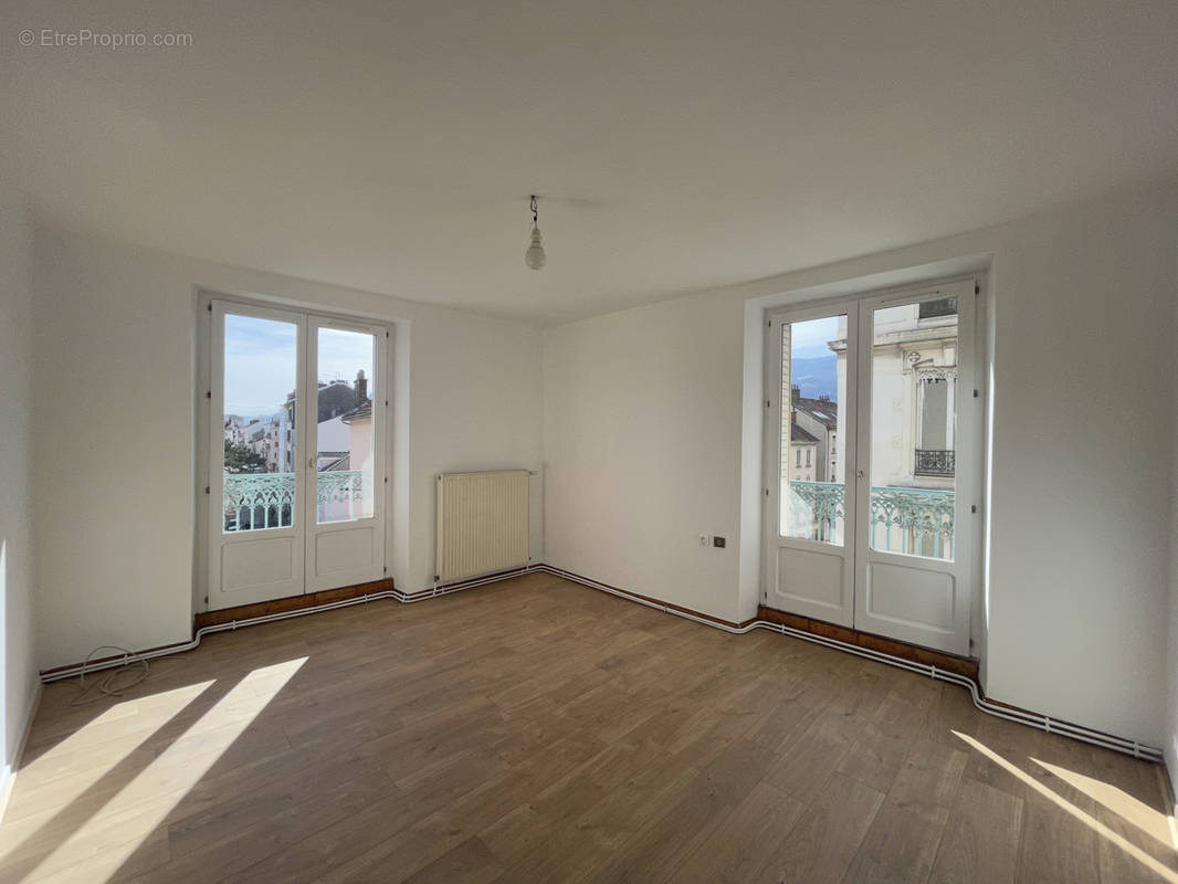 Appartement à GRENOBLE