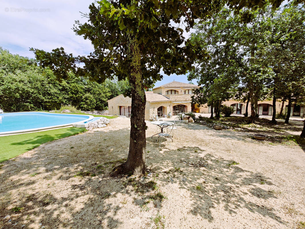 Maison à LABASTIDE-DE-VIRAC