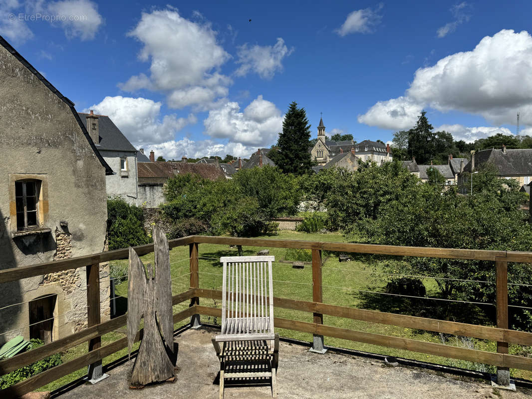 Maison à SAINT-SAULGE