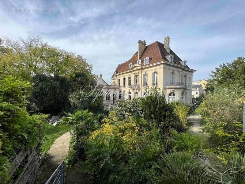 Maison à POITIERS