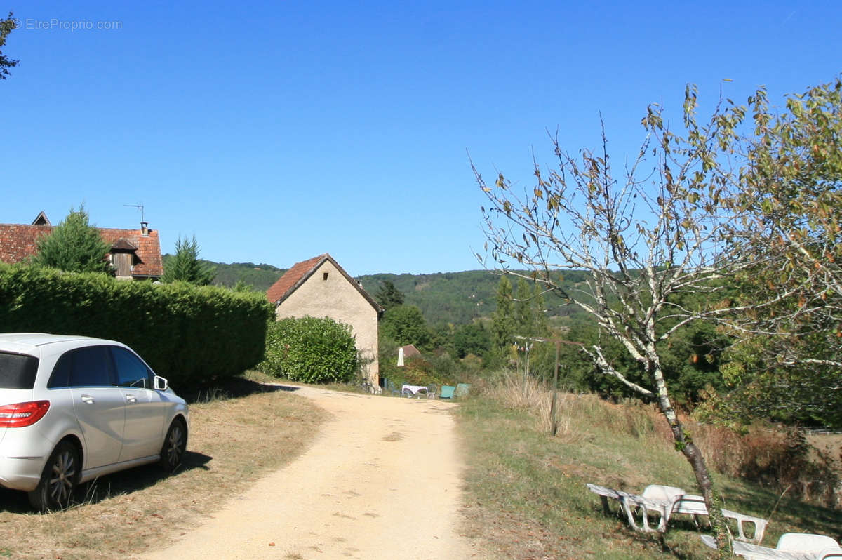 Maison à MONTIGNAC