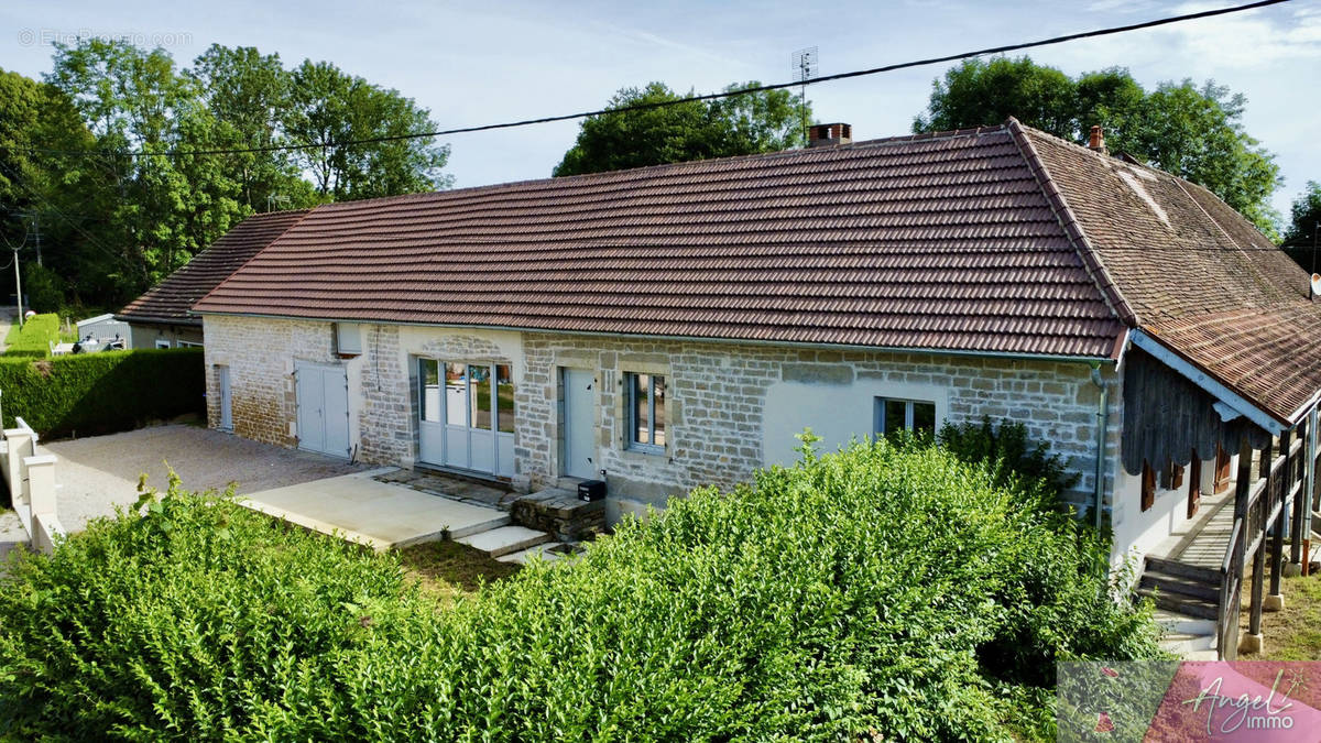 Maison à ARBOIS