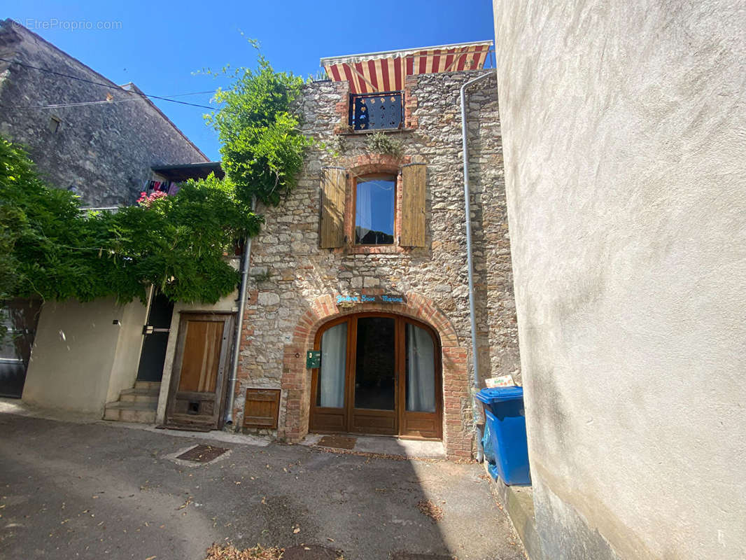 Maison à SAINT-JEAN-DE-SERRES