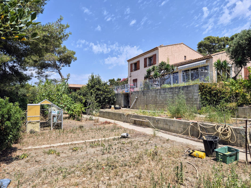 Maison à LA SEYNE-SUR-MER