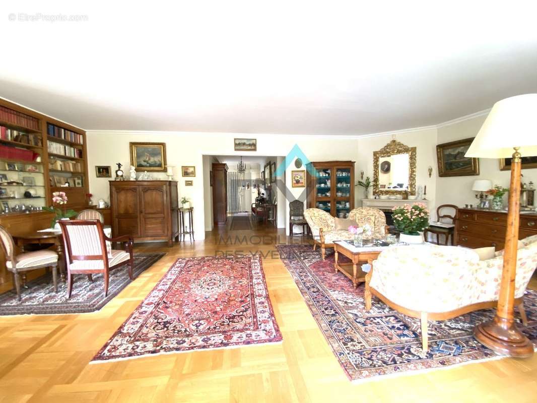 Appartement à SAINT-GERMAIN-EN-LAYE