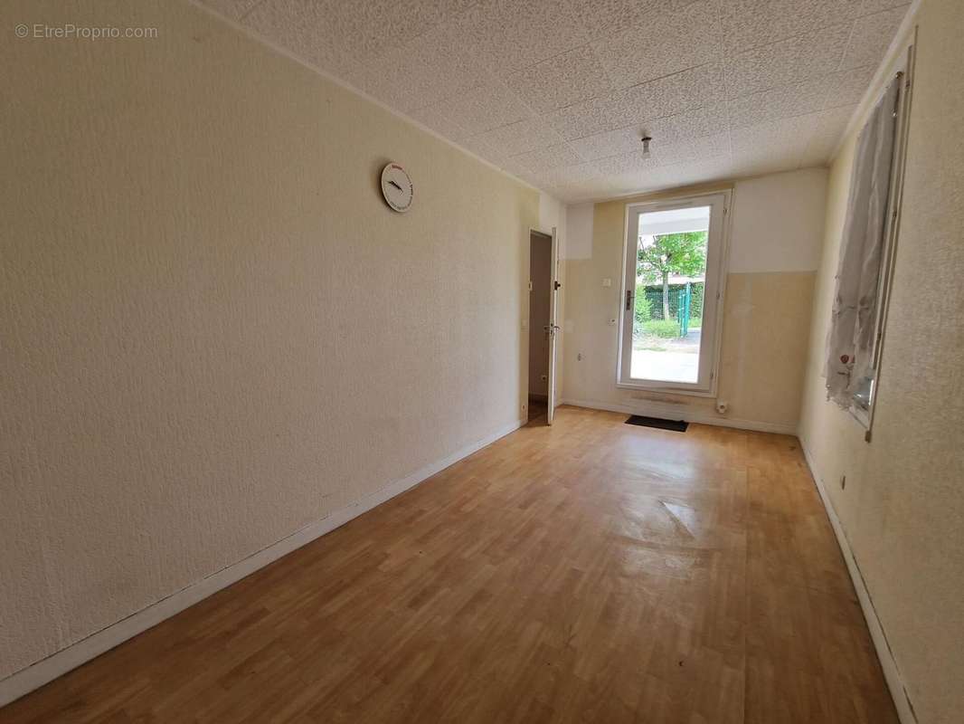 Appartement a louer eragny - 4 pièce(s) - 79 m2 - Surfyn