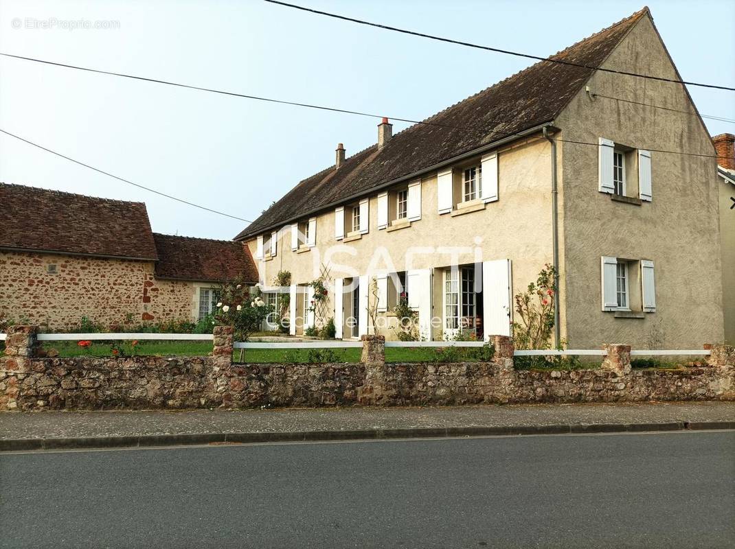 Photo 1 - Maison à ROSNAY