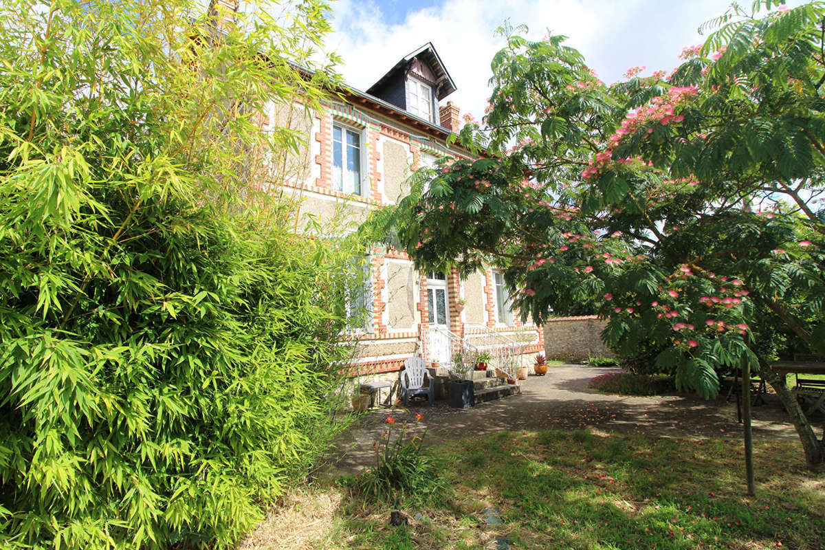 Maison à VINEUIL