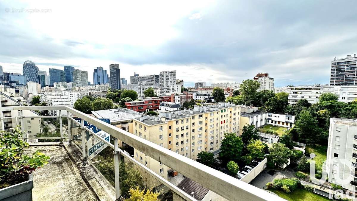 Photo 2 - Appartement à COURBEVOIE