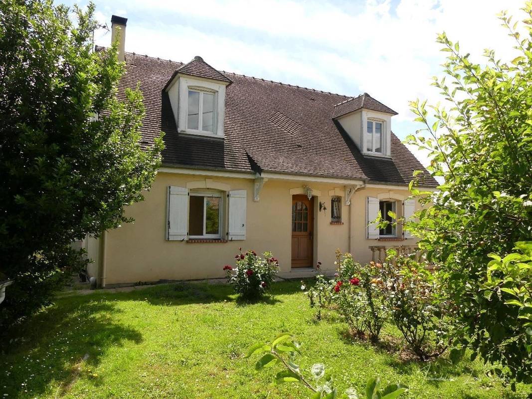 Maison à BEAUVAIS