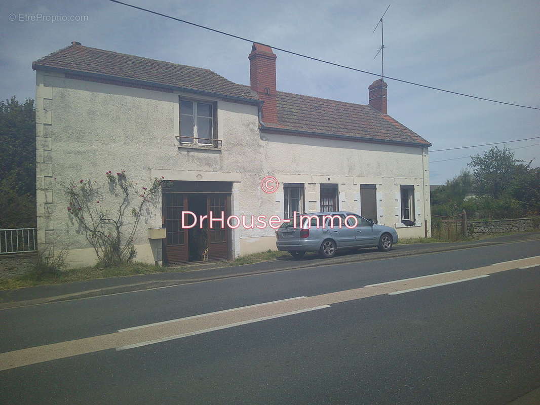 Maison à CHAMPILLET