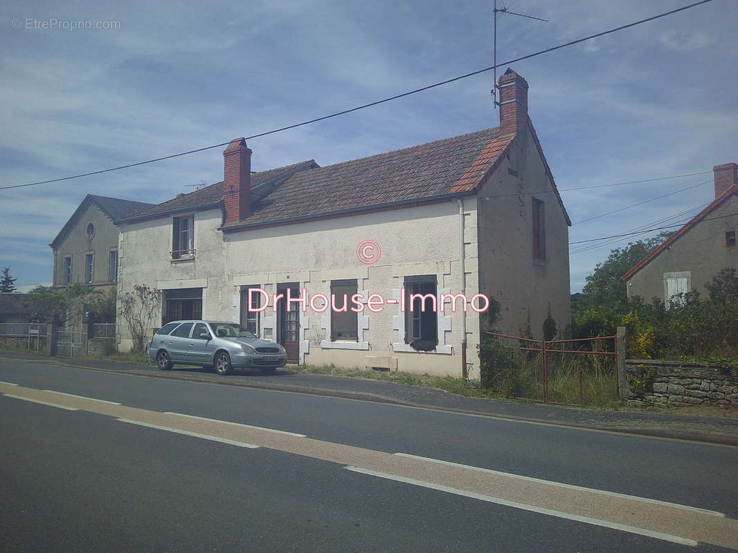 Maison à CHAMPILLET