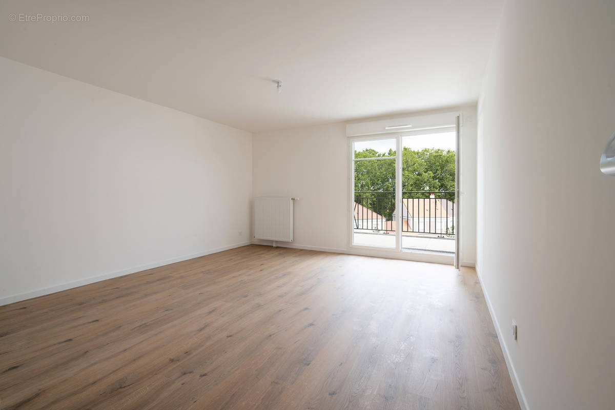 Appartement à LE BLANC-MESNIL