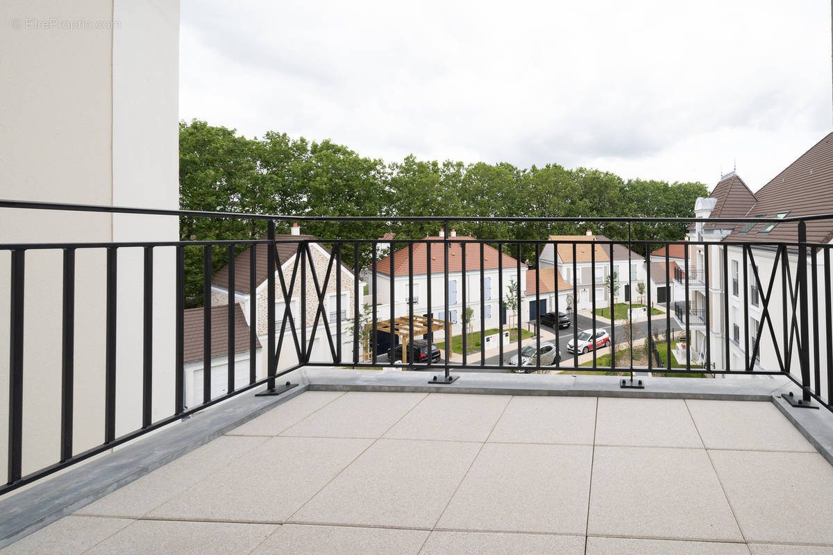 Appartement à LE BLANC-MESNIL