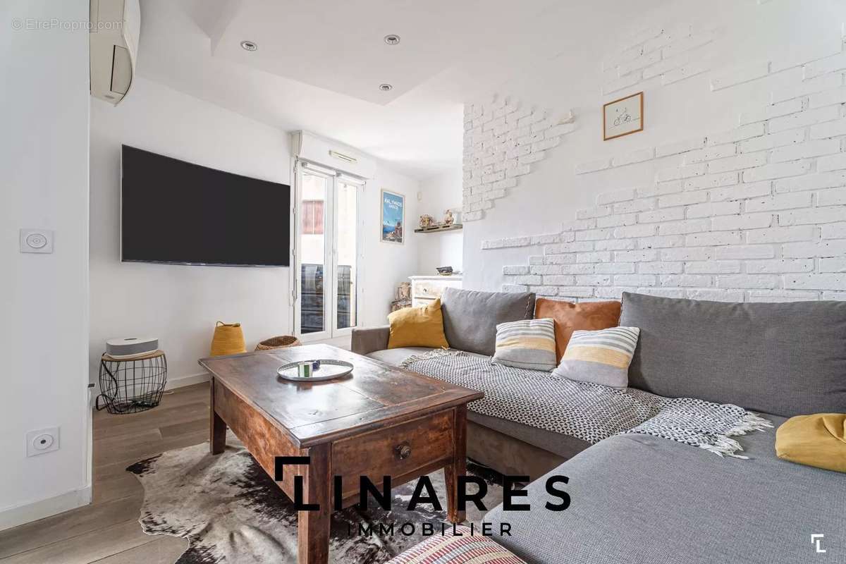 Appartement à MARSEILLE-7E