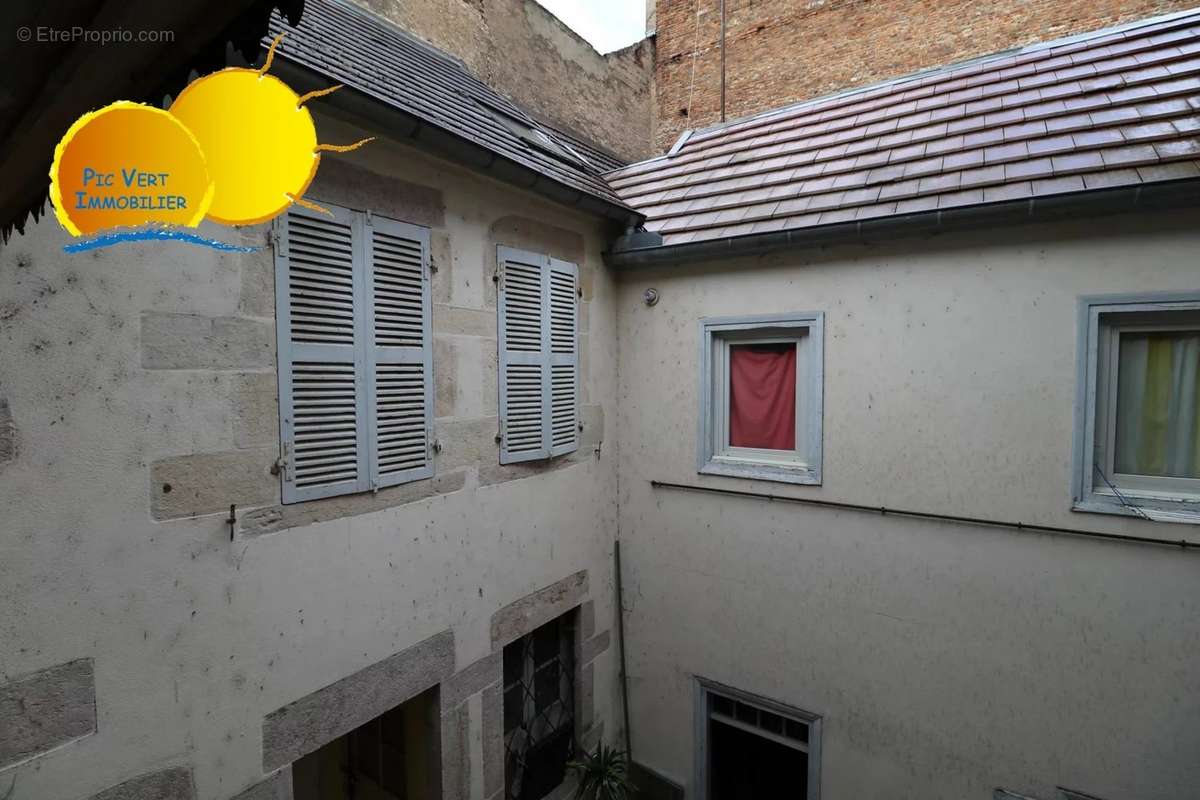 Appartement à AUXONNE