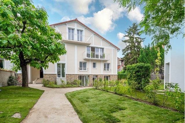 Appartement à MAISONS-ALFORT