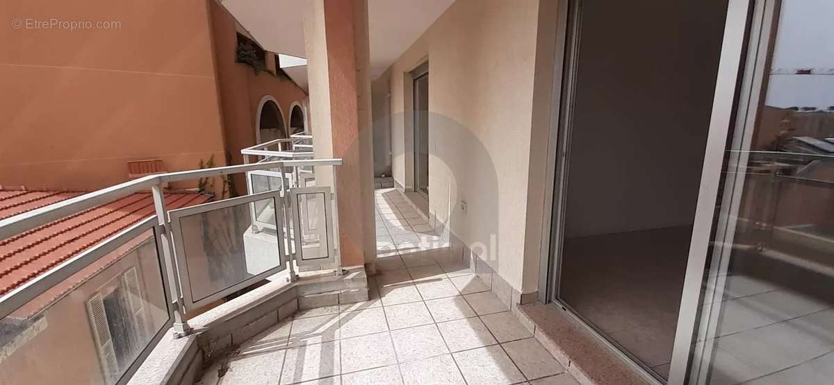 Appartement à BEAUSOLEIL