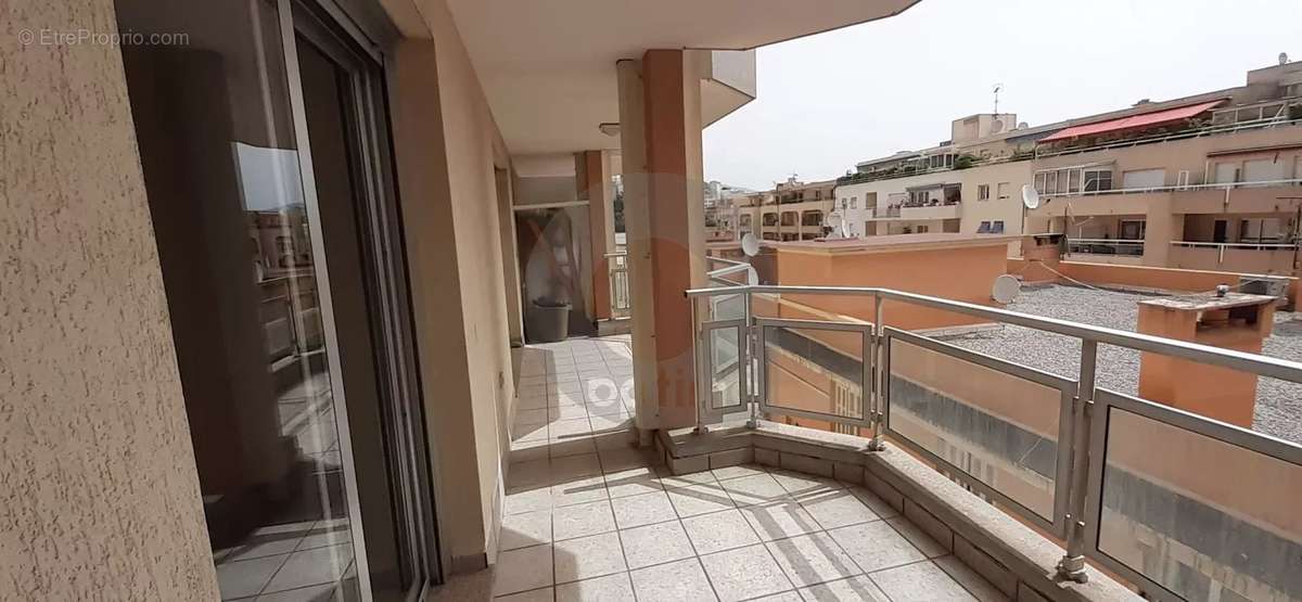 Appartement à BEAUSOLEIL