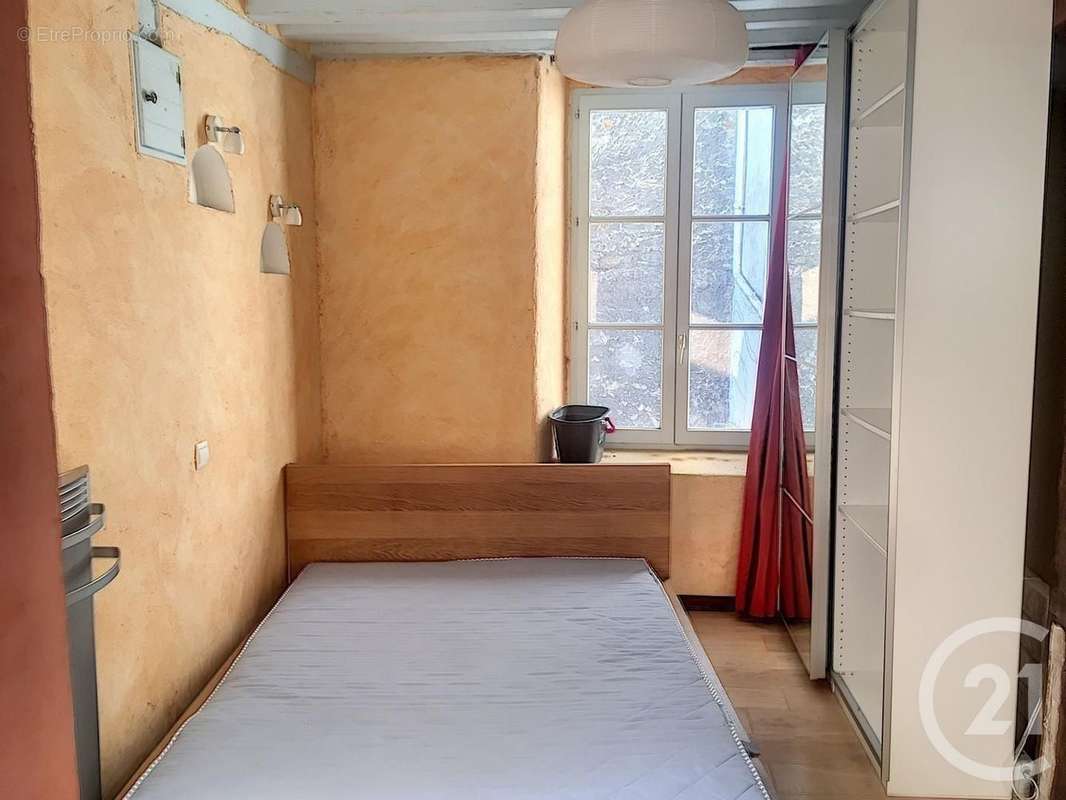 Appartement à MELUN