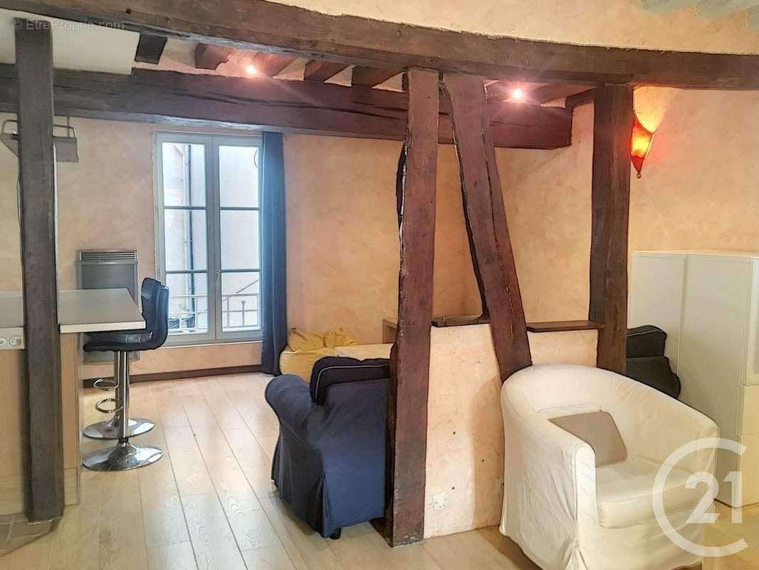 Appartement à MELUN