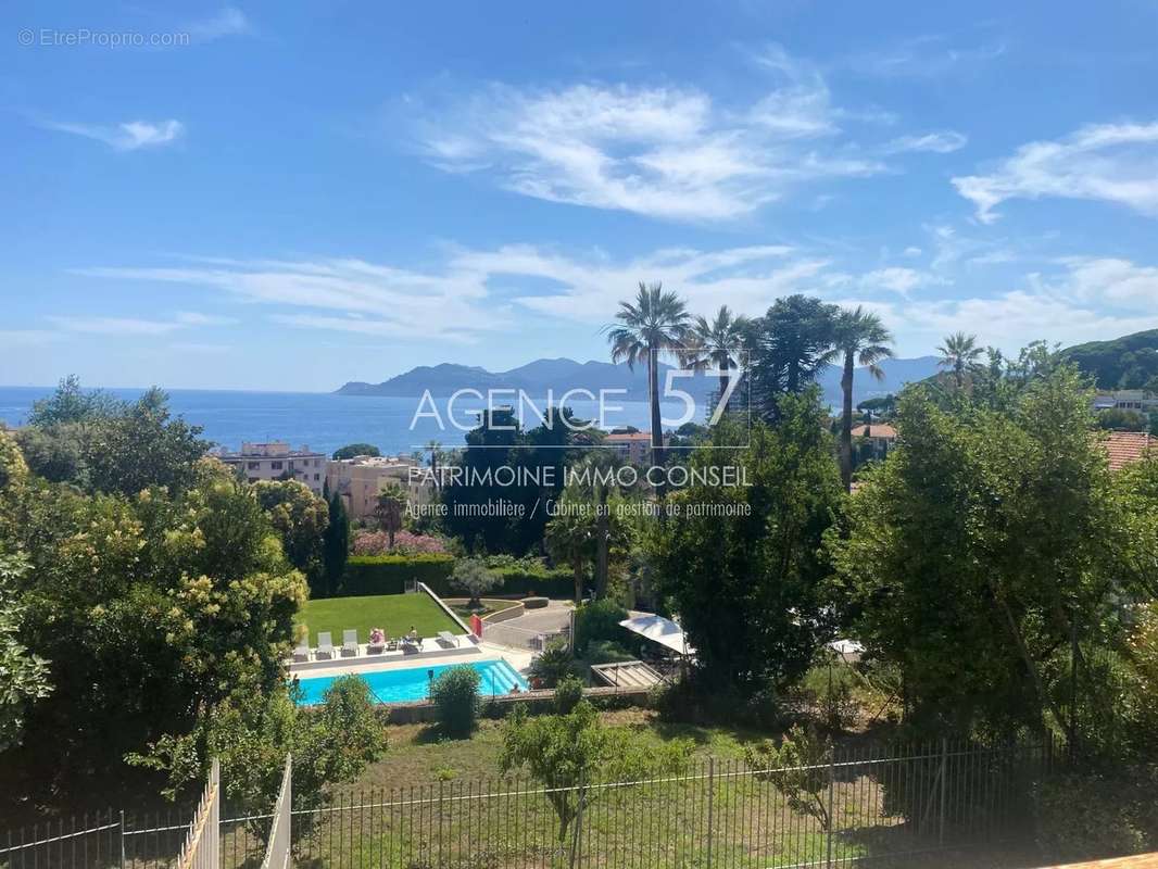 Appartement à CANNES