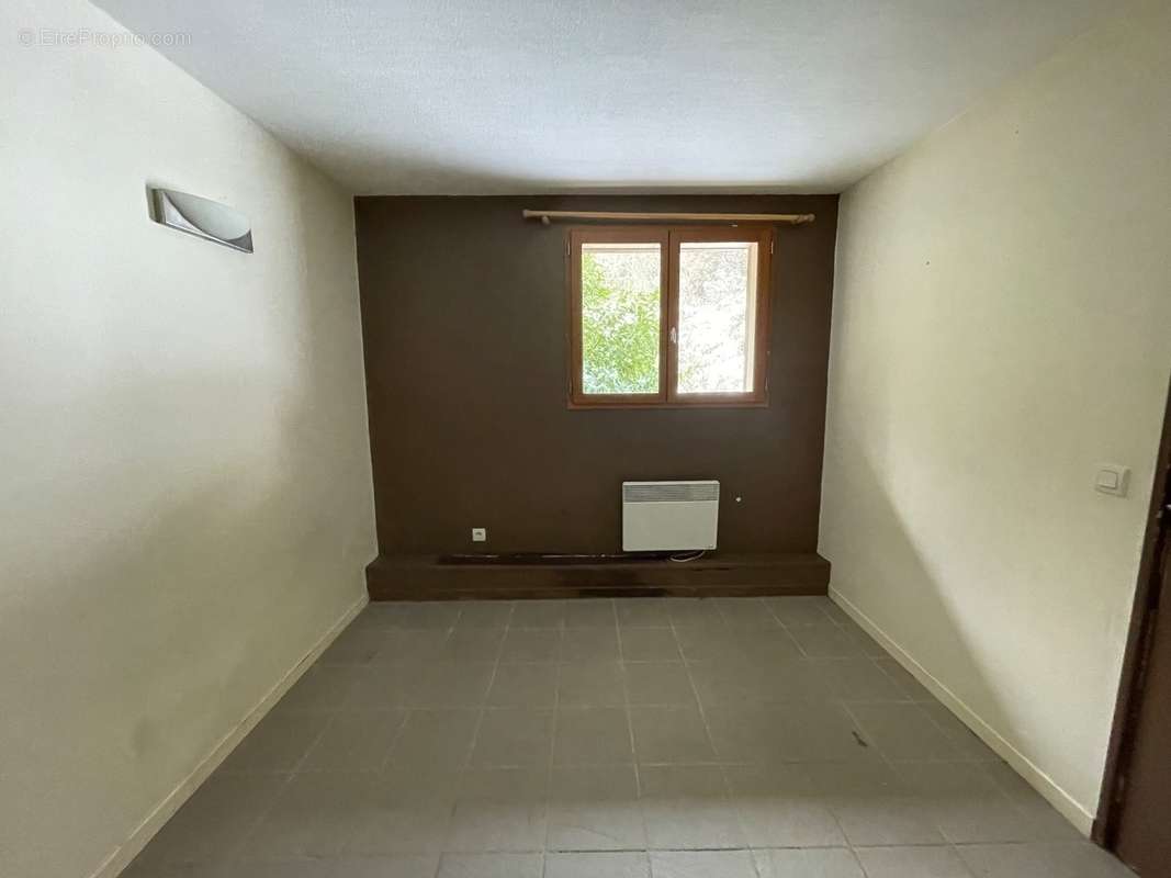 Appartement à SERRAVAL