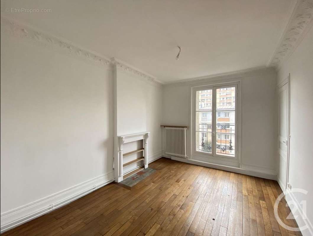 Appartement à PARIS-15E