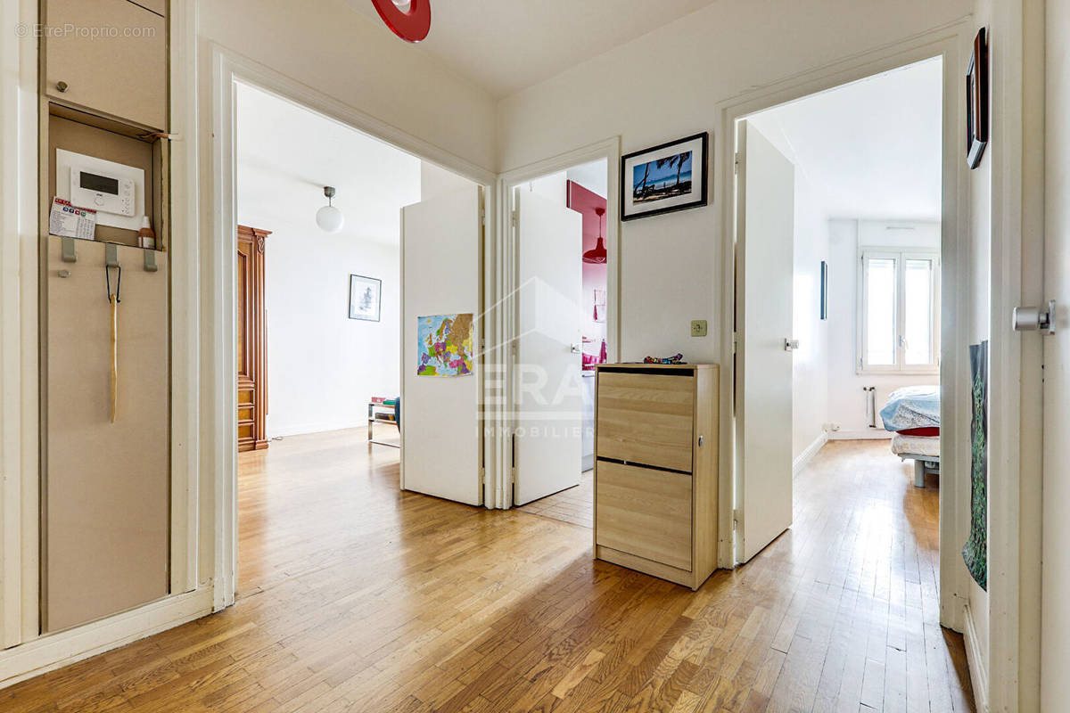 Appartement à PARIS-3E