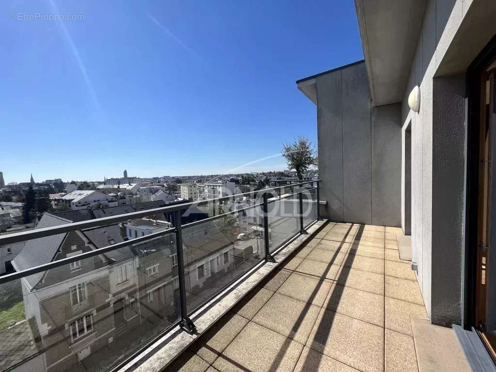 Appartement à NANTES