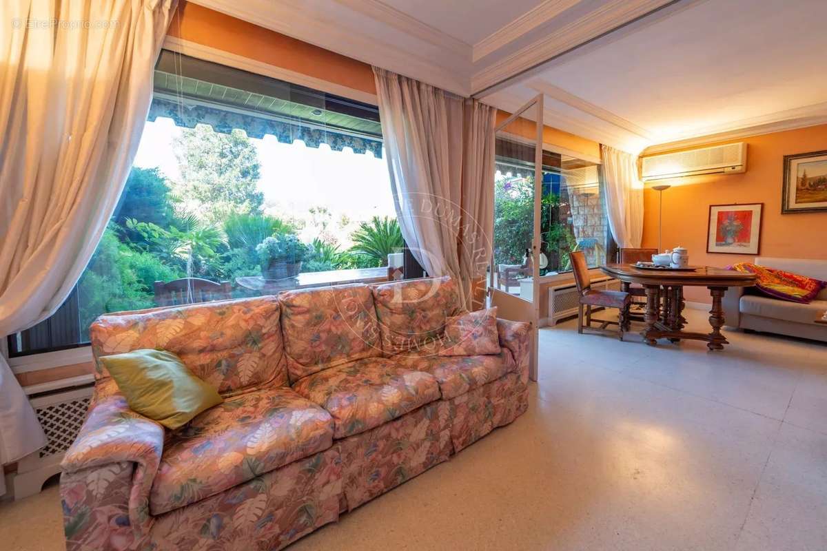 Appartement à SAINT-JEAN-CAP-FERRAT