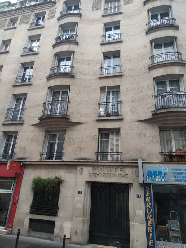 Appartement à PARIS-19E