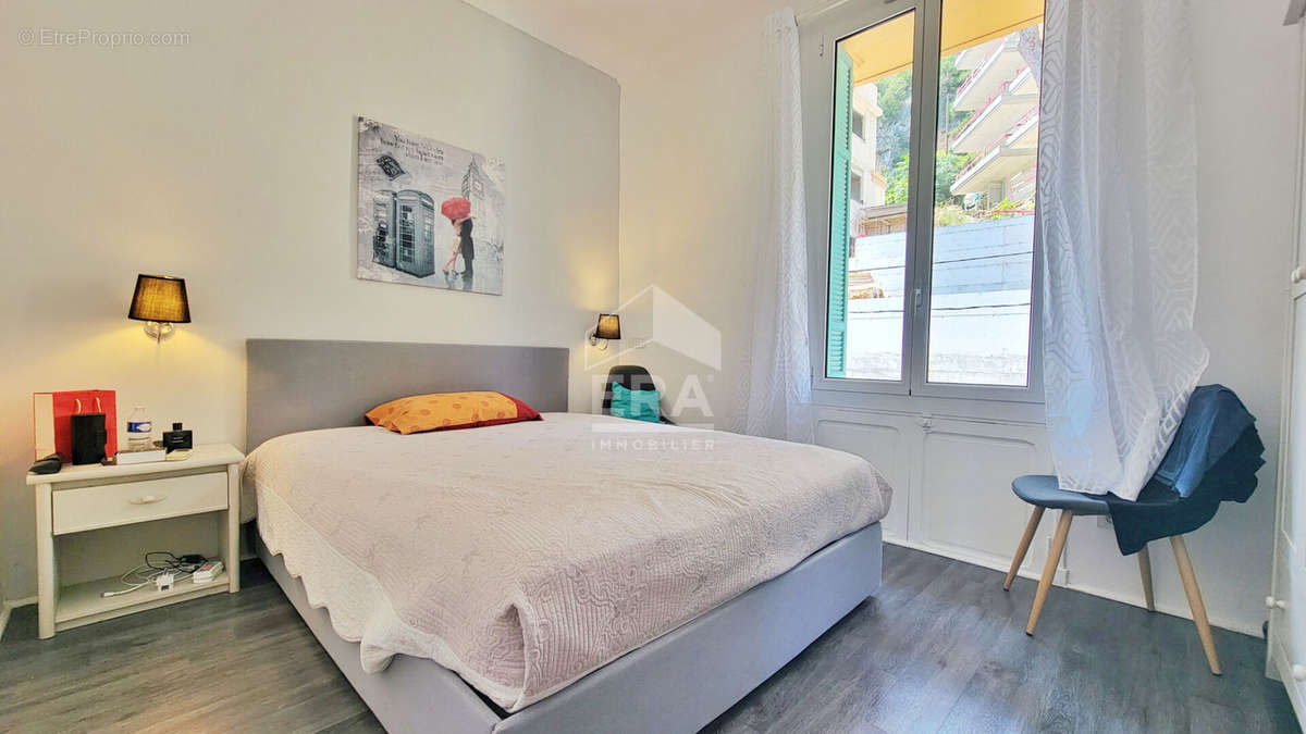 Appartement à ROQUEBRUNE-CAP-MARTIN