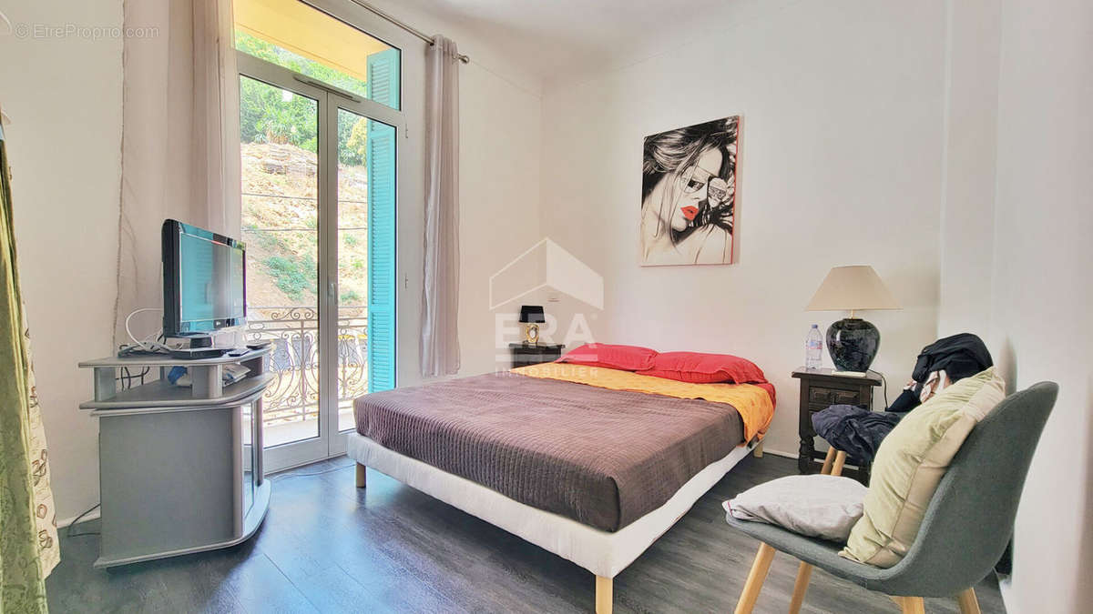 Appartement à ROQUEBRUNE-CAP-MARTIN