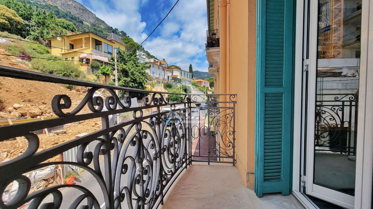 Appartement à ROQUEBRUNE-CAP-MARTIN