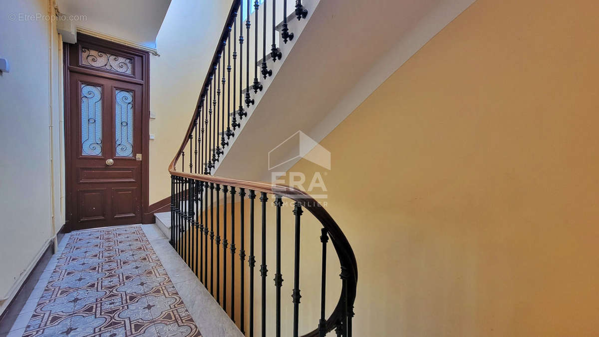 Appartement à ROQUEBRUNE-CAP-MARTIN